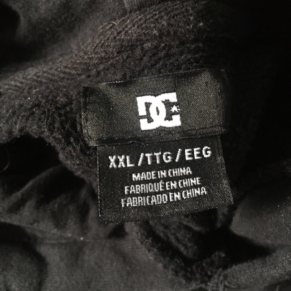 DC Pullover - Picture 3 of 3